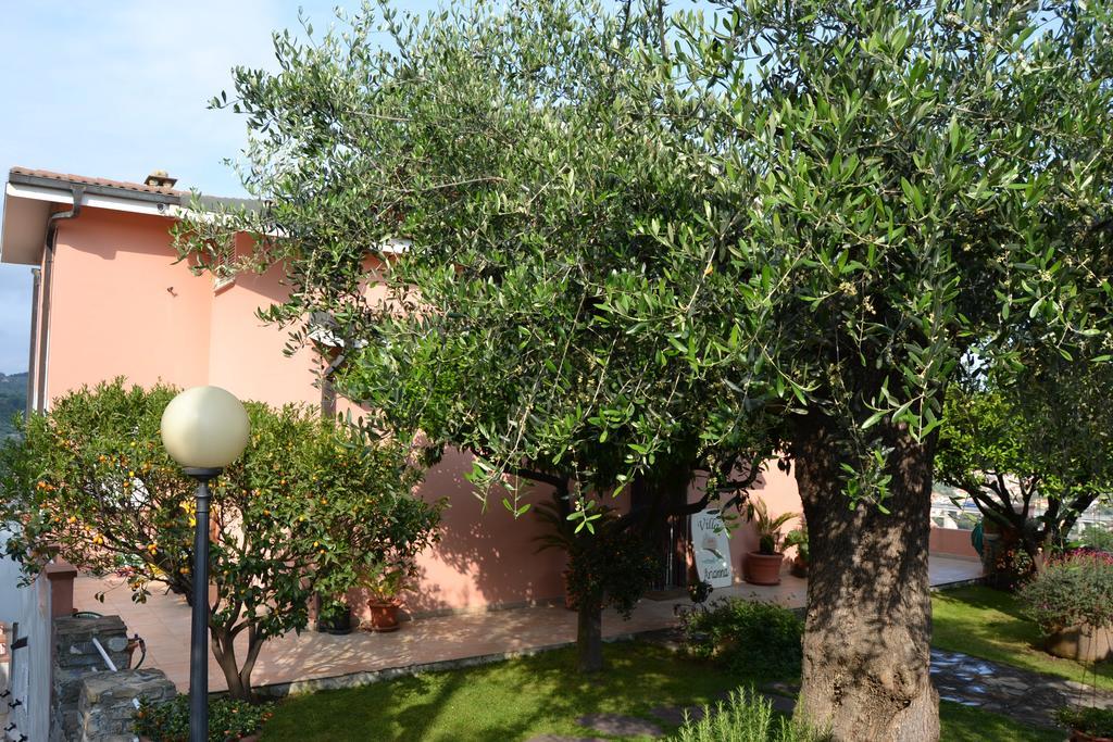 Azienda Agrituristica Villa Arianna Империя Экстерьер фото